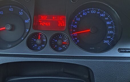 Volkswagen Passat B6, 2007 год, 530 000 рублей, 6 фотография