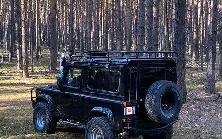Land Rover Defender I, 2010 год, 2 700 000 рублей, 7 фотография