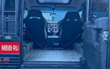 Land Rover Defender I, 2010 год, 2 700 000 рублей, 16 фотография