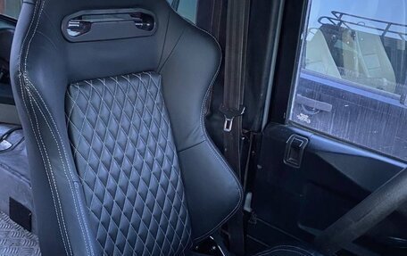 Land Rover Defender I, 2010 год, 2 700 000 рублей, 20 фотография