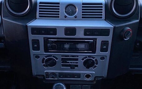 Land Rover Defender I, 2010 год, 2 700 000 рублей, 21 фотография