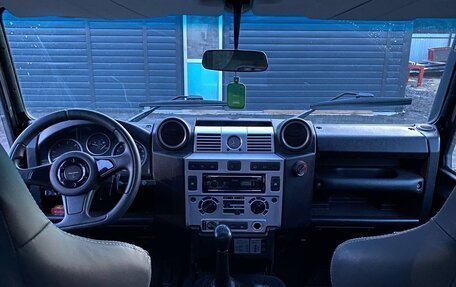 Land Rover Defender I, 2010 год, 2 700 000 рублей, 19 фотография