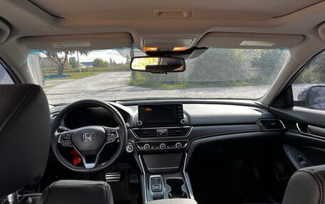 Honda Accord IX рестайлинг, 2019 год, 3 390 000 рублей, 12 фотография