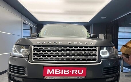Land Rover Range Rover IV рестайлинг, 2015 год, 3 650 000 рублей, 2 фотография