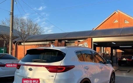 KIA Sportage IV рестайлинг, 2020 год, 2 050 000 рублей, 6 фотография