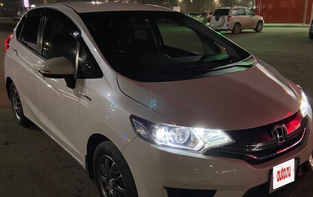 Honda Fit III, 2013 год, 1 030 000 рублей, 1 фотография