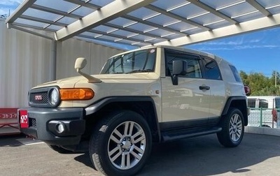 Toyota FJ Cruiser, 2018 год, 3 800 000 рублей, 1 фотография