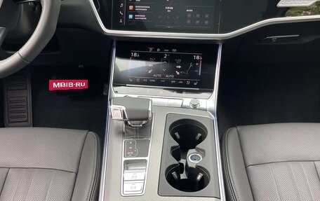 Audi A6, 2024 год, 7 930 000 рублей, 15 фотография