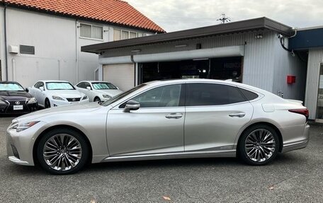 Lexus LS IV, 2021 год, 5 000 000 рублей, 3 фотография