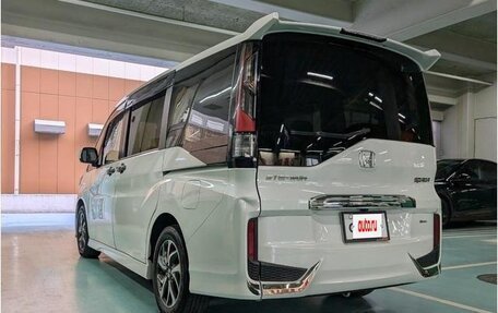 Honda Stepwgn IV, 2020 год, 1 920 000 рублей, 7 фотография