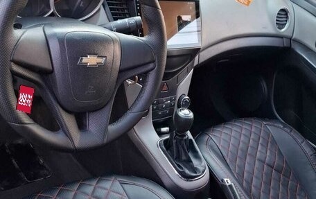 Chevrolet Cruze II, 2011 год, 550 000 рублей, 12 фотография