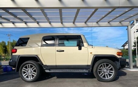 Toyota FJ Cruiser, 2018 год, 3 800 000 рублей, 7 фотография