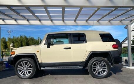 Toyota FJ Cruiser, 2018 год, 3 800 000 рублей, 8 фотография