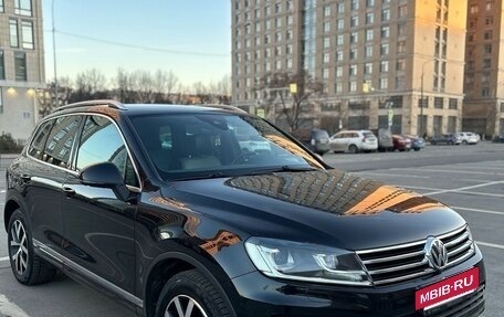Volkswagen Touareg III, 2017 год, 3 100 000 рублей, 2 фотография