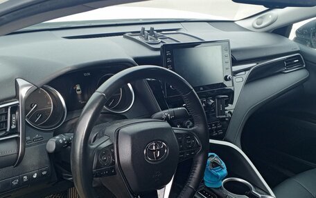 Toyota Camry, 2021 год, 4 050 000 рублей, 5 фотография