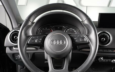 Audi A3, 2018 год, 2 730 000 рублей, 12 фотография