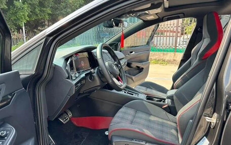 Volkswagen Golf GTI, 2022 год, 2 450 011 рублей, 9 фотография