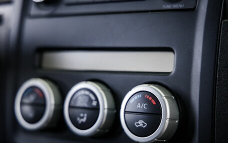 Nissan Navara (Frontier), 2013 год, 2 198 000 рублей, 27 фотография