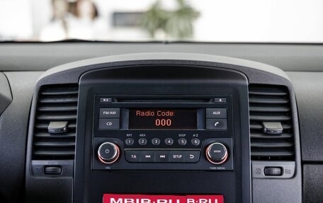 Nissan Navara (Frontier), 2013 год, 2 198 000 рублей, 33 фотография