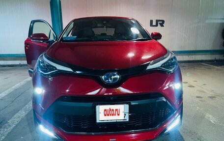 Toyota C-HR I рестайлинг, 2020 год, 2 750 000 рублей, 7 фотография