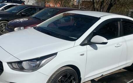 Hyundai Solaris II рестайлинг, 2019 год, 1 500 000 рублей, 8 фотография