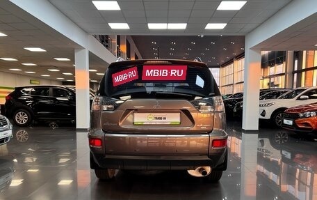 Mitsubishi Outlander III рестайлинг 3, 2012 год, 1 545 000 рублей, 4 фотография