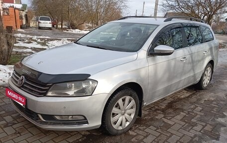 Volkswagen Passat B7, 2011 год, 1 100 000 рублей, 8 фотография