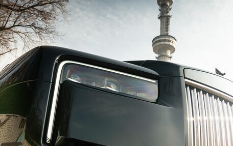 Rolls-Royce Cullinan, 2025 год, 91 000 000 рублей, 5 фотография