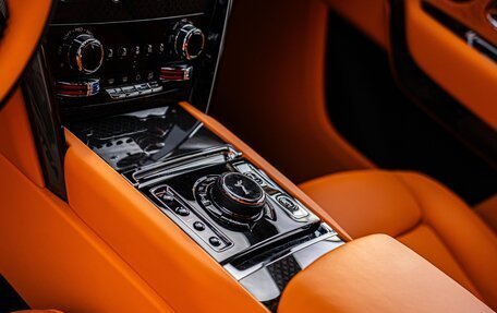 Rolls-Royce Cullinan, 2025 год, 91 000 000 рублей, 22 фотография