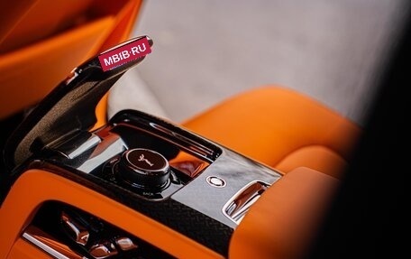 Rolls-Royce Cullinan, 2025 год, 91 000 000 рублей, 31 фотография