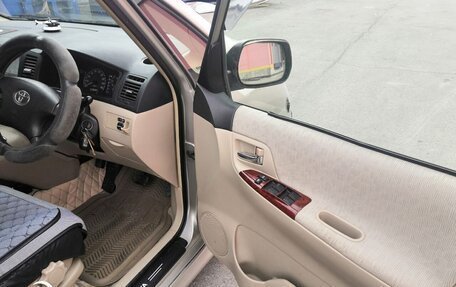 Toyota Corolla Spacio II, 2003 год, 730 000 рублей, 12 фотография