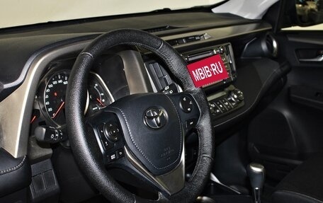 Toyota RAV4, 2014 год, 1 899 900 рублей, 11 фотография