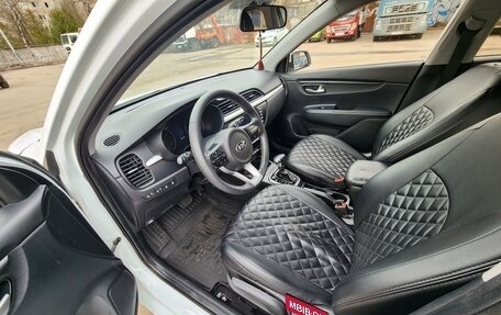 KIA Rio IV, 2019 год, 1 580 000 рублей, 3 фотография