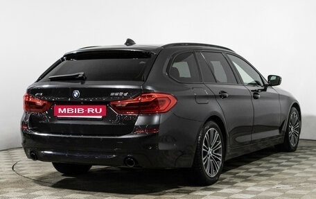 BMW 5 серия, 2019 год, 3 990 000 рублей, 5 фотография