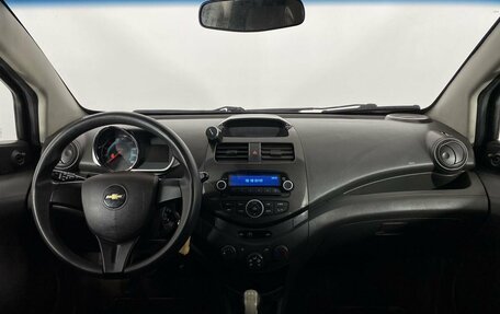 Chevrolet Spark III, 2013 год, 615 000 рублей, 8 фотография