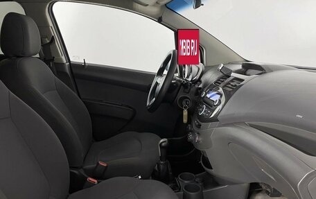 Chevrolet Spark III, 2013 год, 615 000 рублей, 5 фотография