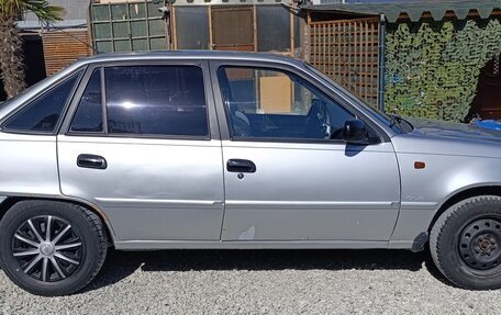Daewoo Nexia I рестайлинг, 2011 год, 250 000 рублей, 2 фотография