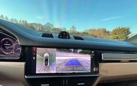 Porsche Cayenne III, 2022 год, 9 830 000 рублей, 9 фотография