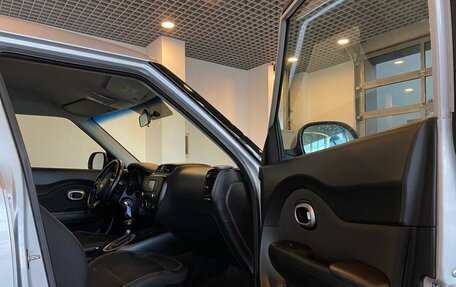 KIA Soul II рестайлинг, 2016 год, 1 435 000 рублей, 26 фотография