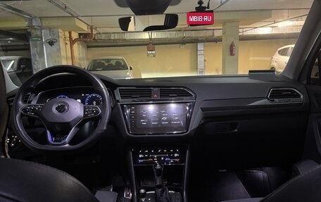 Volkswagen Tiguan II, 2019 год, 4 100 000 рублей, 8 фотография