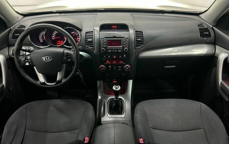 KIA Sorento II рестайлинг, 2010 год, 1 270 000 рублей, 17 фотография