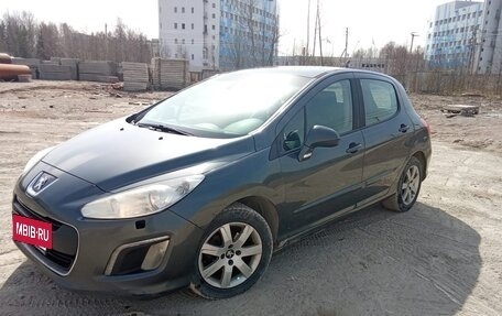 Peugeot 308 II, 2012 год, 525 000 рублей, 2 фотография