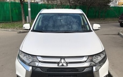 Mitsubishi Outlander III рестайлинг 3, 2015 год, 1 850 000 рублей, 1 фотография