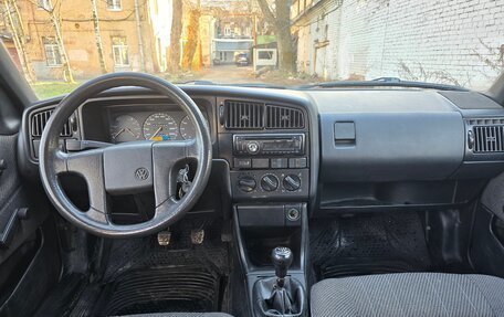Volkswagen Passat B3, 1988 год, 130 000 рублей, 9 фотография
