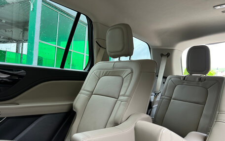Lincoln Aviator II, 2020 год, 3 900 000 рублей, 13 фотография