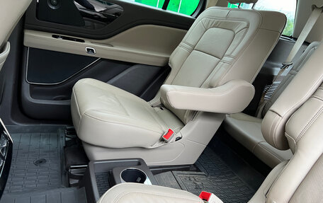 Lincoln Aviator II, 2020 год, 3 900 000 рублей, 23 фотография