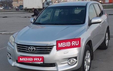Toyota RAV4, 2011 год, 1 650 000 рублей, 9 фотография