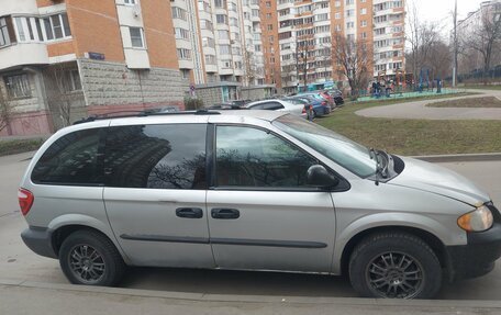 Dodge Caravan IV, 2002 год, 400 000 рублей, 2 фотография