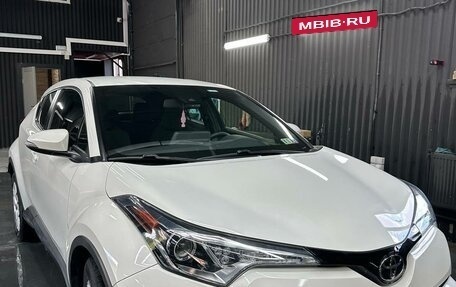 Toyota C-HR I рестайлинг, 2018 год, 2 210 000 рублей, 5 фотография