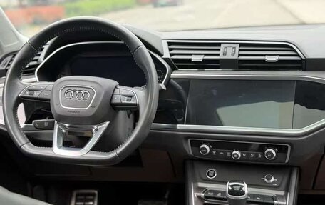 Audi Q3, 2021 год, 2 900 000 рублей, 6 фотография